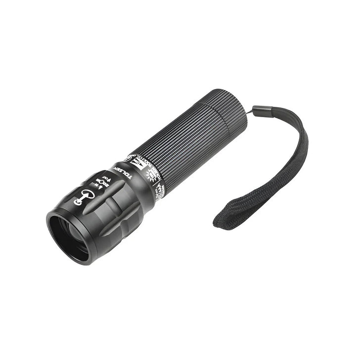 LED FLASHLIGHT WITH ZOOM FUNCTION